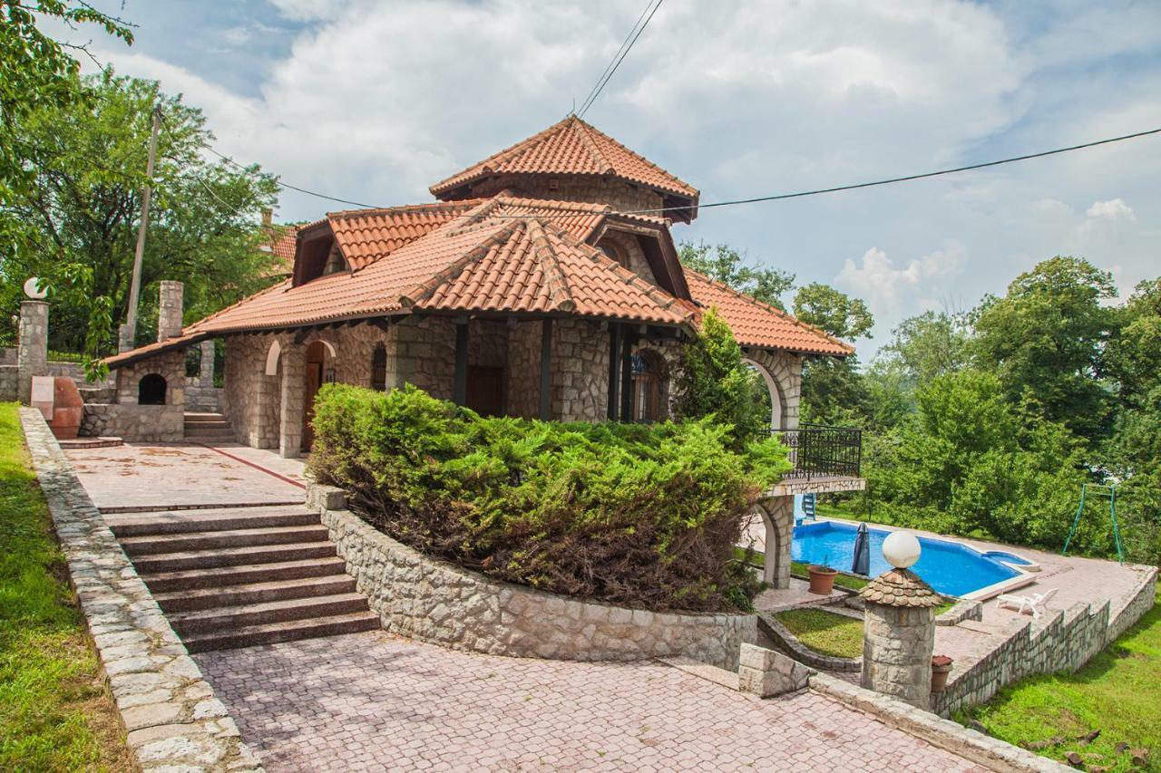 Villa Exclusive House Legacy Smederevo Exterior foto